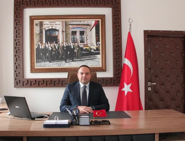 Kaymakamımız Dr. Remzi DEMİR İlçemizdeki görevine başlamıştır.