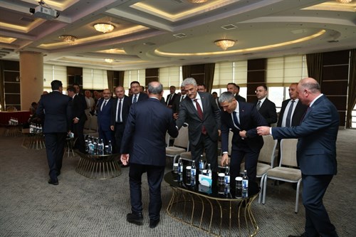 Valimiz Sayın Mehmet Makas, Vilayetler Birliği 60. Olağan Genel Meclis Toplantısı’na Katıldı.