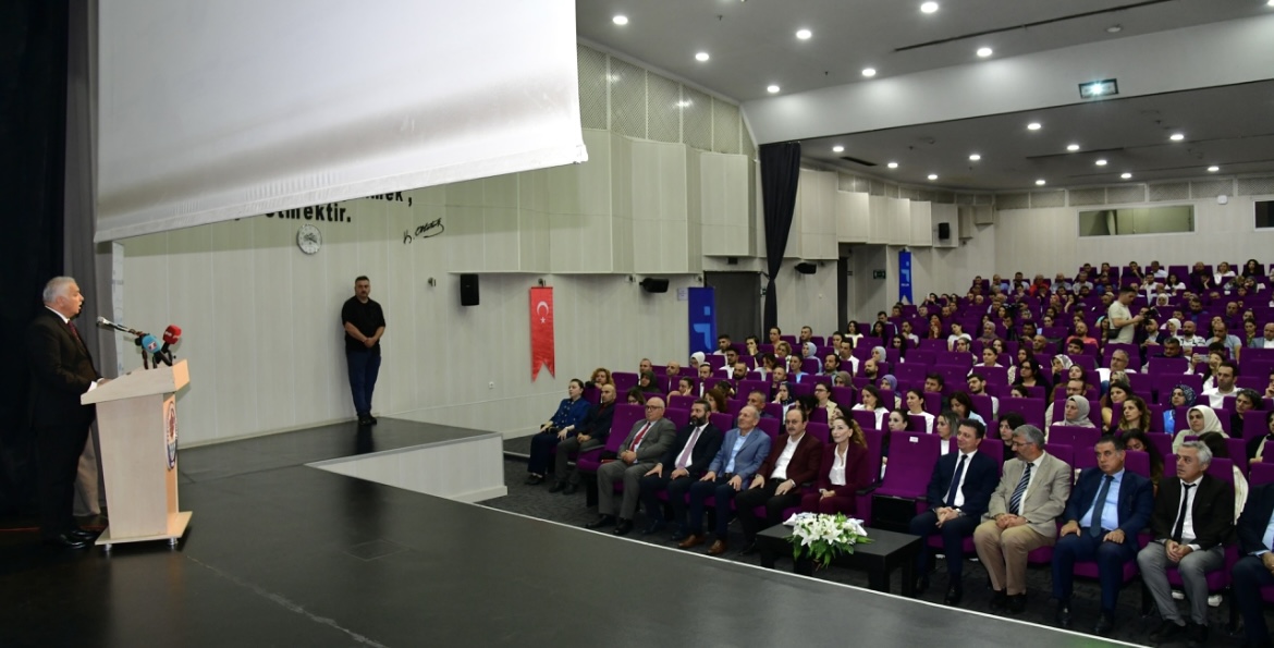 Vali Yıldırım Finansal Okuryazarlık Eğitim Programının Açılışına Katıldı