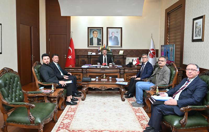 Arazi Emlak Vergisi Takdir Komisyonu Valimiz Sayın Hüseyin Aksoy'un Başkanlığında toplandı.