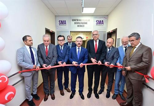 Valimiz Sayın Hüseyin Aksoy, Eskişehir’de Türkiye’nin 4. SMA Laboratuvarı'nın açılışını gerçekleştirdi.