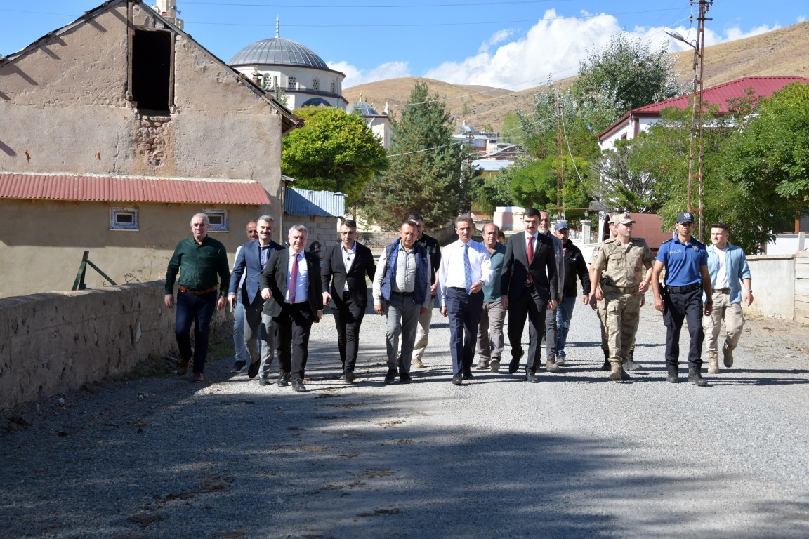 Valimiz Aydın Baruş Köse Havalimanı’na Ulaşım Sağlayacak Yol Güzergâhlarında İncelemelerde Bulundu