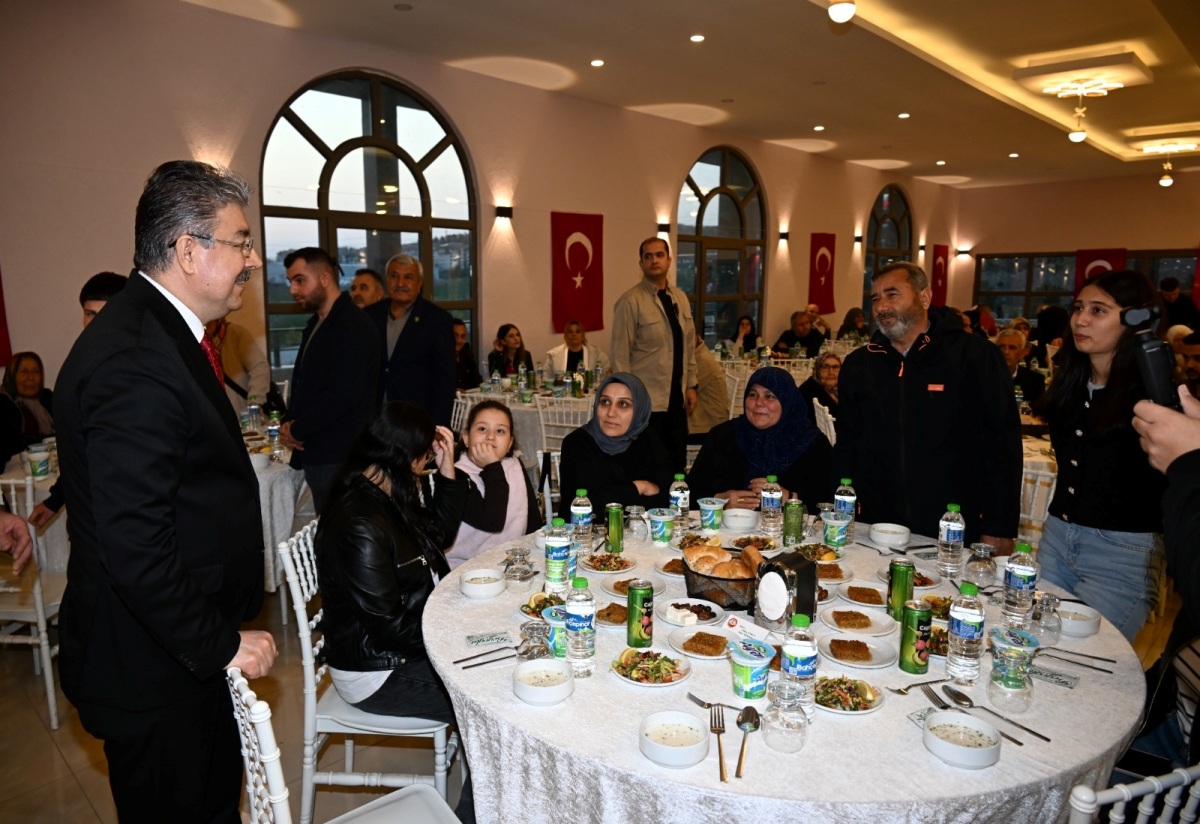 Osmaniye Valiliği Tarafından Şehitlerimizin Aileleri Onuruna İftar Programı Düzenlendi