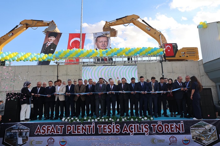 Siirt’te Cumhuriyet Coşkusu Altyapı Yatırımlarıyla Taçlandı