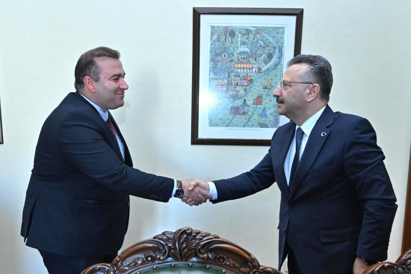 Bilecik İnhisar Kaymakam Vekili Mücahit Ünal Valimiz Sayın Hüseyin Aksoy'u ziyaret etti.