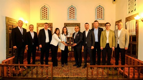 CUMHURİYET BAŞSAVCISI OSMAN KARA’YA VEDA PROGRAMI DÜZENLENDİ