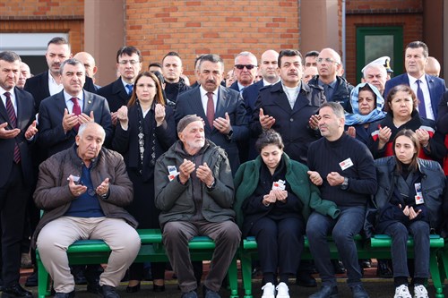 Vali Osman Hacıbektaşoğlu, Şehit Nuri Özcan’ı Zonguldak Havalimanı’nda Karşıladı