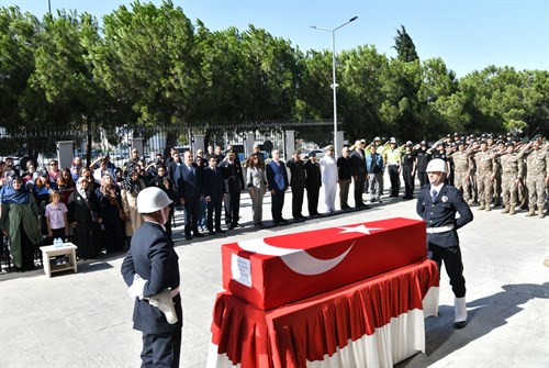 Gazi Serdar Çetkin İçin İl Emniyet Müdürlüğünde Tören Düzenlendi