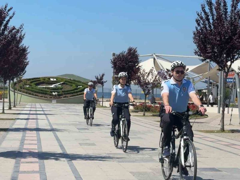 Yalova’da Bisikletli Polis Martı Timleri Göreve Başladı