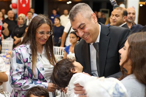 VALİMİZ SAYIN ATİLLA TOROS VE EŞİ DUDU İREM TOROS HANIMEFENDİ, "SÜNNET ŞÖLENİ" PROGRAMINA KATILDI