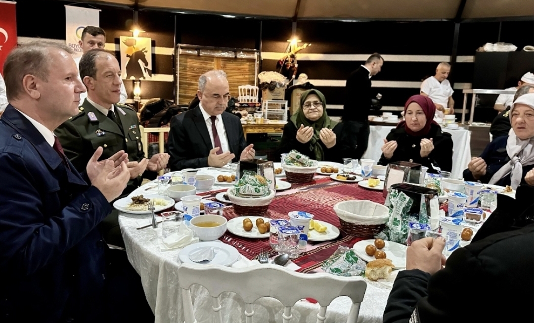 Vali Erol, Şehit Aileleri ve Gazilerle İftar Yemeğinde Buluştu