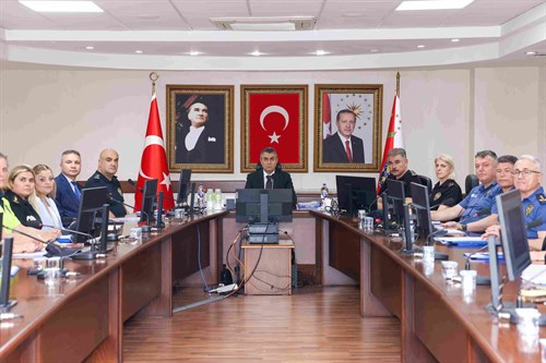 VALİMİZ SAYIN ATİLLA TOROS BAŞKANLIĞINDA, DEĞERLENDİRME VE KOORDİNASYON TOPLANTISI GERÇEKLEŞTİRİLDİ