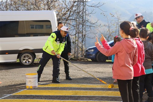 Giresun'da Trafik Güvenliği Eğitimleri Devam Ediyor