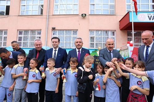 Rize’de 2025-2026 Eğitim-Öğretim Yılının İlk Ders Zili Çaldı…