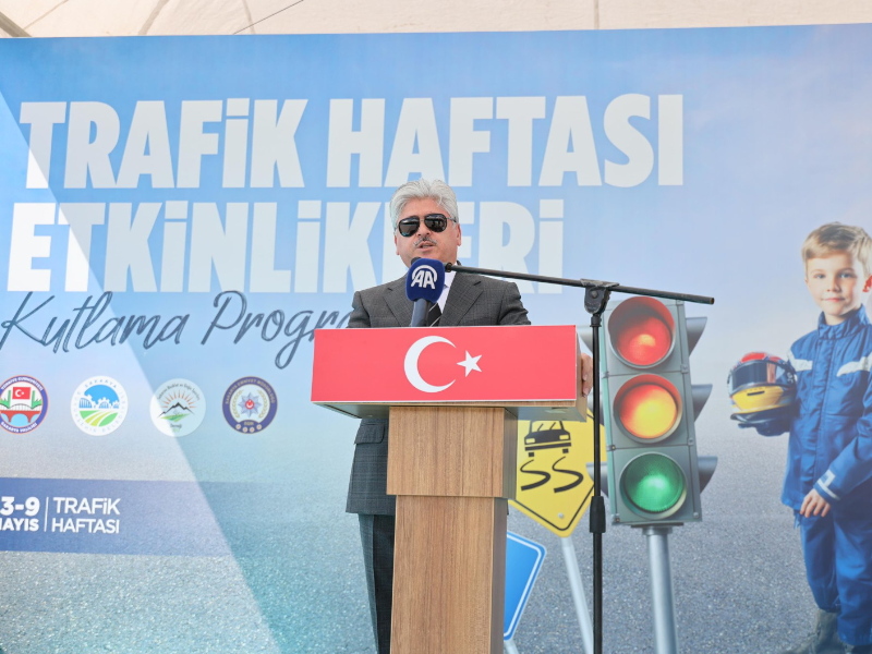 Vali DOĞAN Trafik Haftası Programına Katıldı