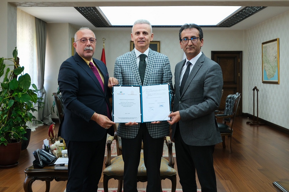 Bilim Şenliği İçin Protokol İmzalandı