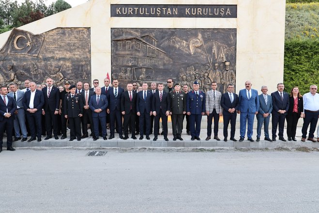 Gazi Mustafa Kemal ATATÜRK’ün Amasya’mıza Teşriflerinin 106. Yıl Dönümü Coşkulu Törenlerle Kutlandı