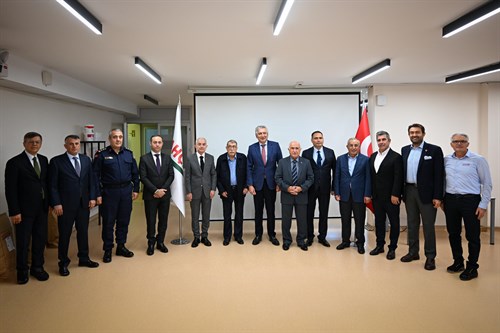 Vali Turan, Bahçıvan Gıda Lüleburgaz Tesislerine ziyarette bulundu…