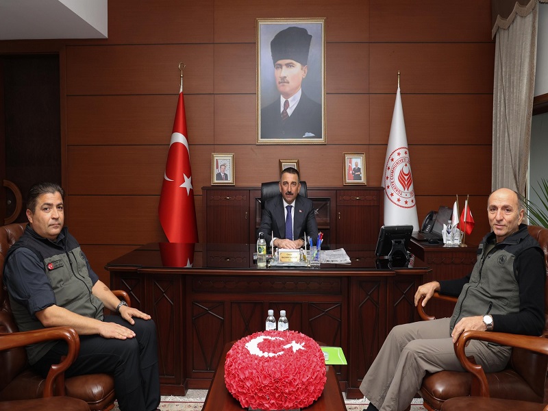 Vali Osman Hacıbektaşoğlu, Orman Bölge Müdürü Hasan Keskin’i Kabul Etti