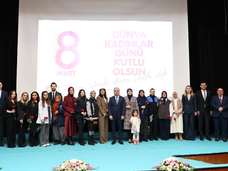 Vali DOĞAN "Güçlü Kadın, Güçlü Aile" Programına Katıldı