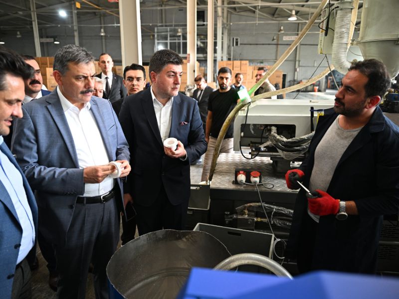 Vali Mustafa Çiftçi’den 1. Organize Sanayi Bölgesi’nde Faaliyet Gösteren Firmalara Ziyaret