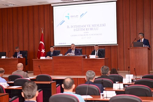 Vali Yakup Canbolat Başkanlığında İl İstihdam ve Mesleki Eğitim Kurulu Toplantısı Gerçekleştirildi