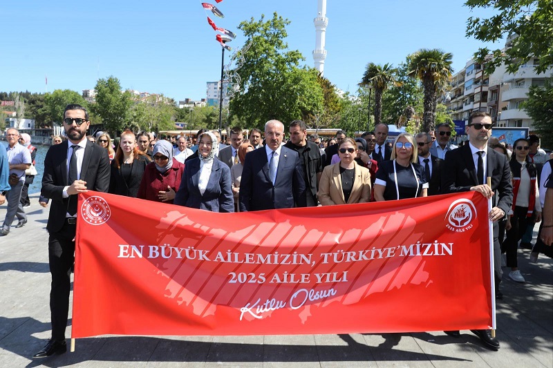 2025 Aile Yılı Etkinlikleri Çanakkale’de Coşkuyla Kutlandı