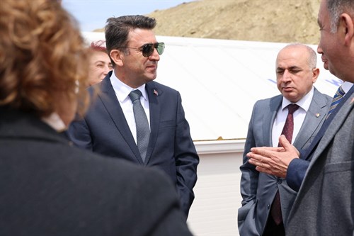 TÜRKİYE’NİN EN BÜYÜK MODERN TERFİ BİNASI BOZÜYÜK OSB’DE AÇILDI