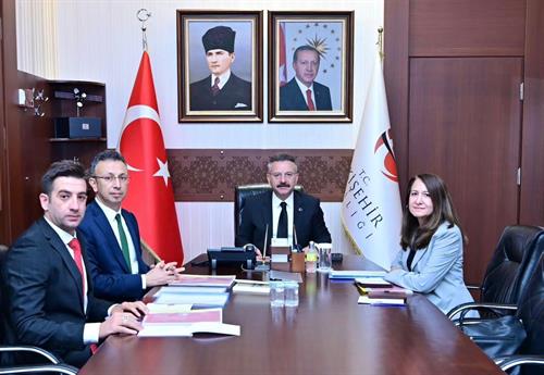 "Eskişehir Sempozyumu" hazırlık ve koordinasyon toplantısı Valimiz Sayın Hüseyin Aksoy'un başkanlığında gerçekleştirildi.