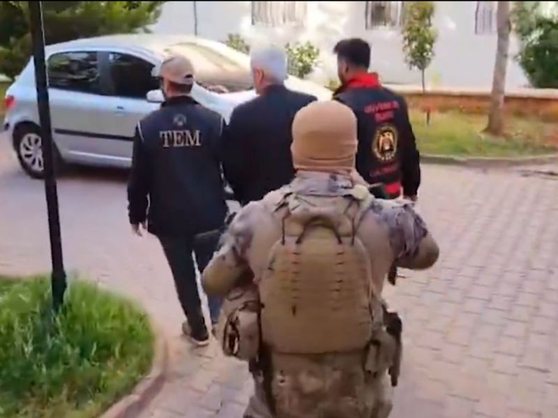 Gaziantep Merkezli 47 İlde FETÖ'nün Güncel Yapılanmasına Yönelik Bugün Eş Zamanlı Olarak Düzenlediğimiz Operasyonlarda;  208 Şüpheli Yakalandı