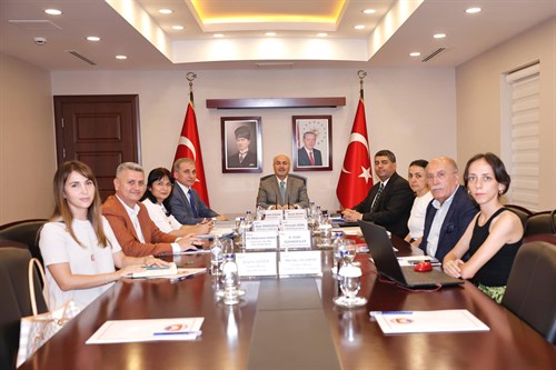 Karataş Sahil Düzenleme Projesi Vali Köşger Başkanlığında Değerlendirildi