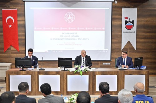 2025 Yılı 2. Dönem İl Koordinasyon Toplantısı Vali Murat Zorluoğlu Başkanlığında Gerçekleştirildi