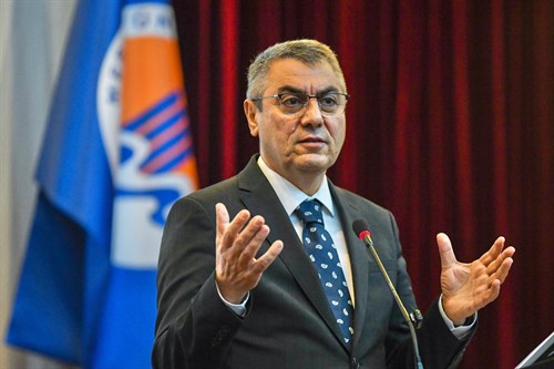 MERSİN VALİMİZ SAYIN ATİLLA TOROS, “2025-2026 EĞİTİM ÖĞRETİM YILI ORYANTASYON GÜNLERİ” PROGRAMININ AÇILIŞ TÖRENİNE KATILDI