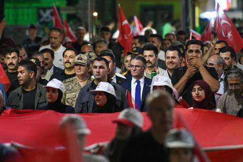 Van'da 15 Temmuz Demokrasi Ve Milli Birlik Günü Coşkusu