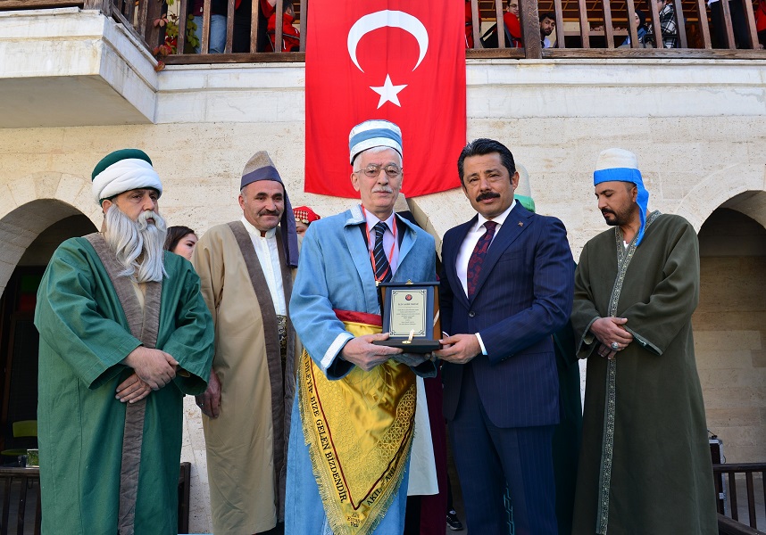 Kırşehir’de İlin Ahisine Şed Kuşatılarak Ödülü Verildi