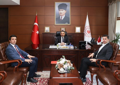Vali Osman Hacıbektaşoğlu, Kilimli Kaymakamı Necdet Özdemir ve Kilimli Belediye Başkanı Kamil Altun’u Kabul Etti