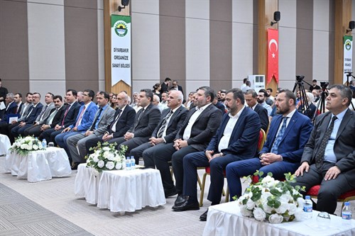 Diyarbakır’da Sanayi ve Teknoloji İşbirliği Kurulu (SANTEK) Zirvesi Sanayici İstişare Toplantısı Düzenlendi.