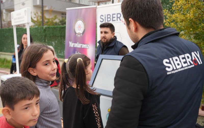 Tekirdağ Emniyet Müdürlüğünce Çorlu’da NARVAS Projesi Kapsamında Anne Buluşması Gerçekleştirildi