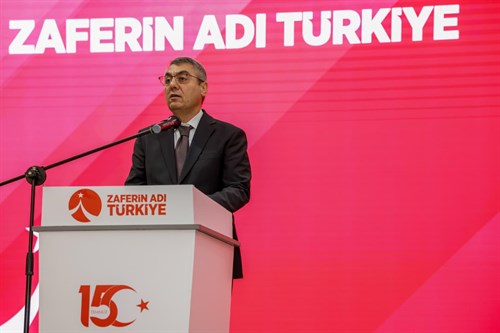 VALİMİZ SAYIN ATİLLA TOROS VE EŞİ DUDU İREM TOROS HANIMEFENDİ, ŞEHİT AİLELERİ VE GAZİLER ONURUNA DÜZENLENEN PROGRAMA KATILDI