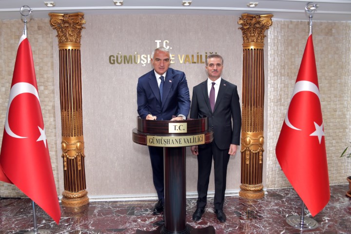 Kültür ve Turizm Bakanımız Sayın Mehmet Nuri Ersoy Gümüşhane Valiliğini Ziyaret Ederek İlimizde İncelemelerde Bulundu