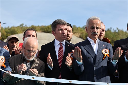 Şehit Ahmet Özsoy Tüneli ile Aydınca Varyantı, Ulaştırma ve Altyapı Bakanımız Abdulkadir URALOĞLU ve Valimiz Önder BAKAN’ın Katılımıyla Hizmete Açıldı