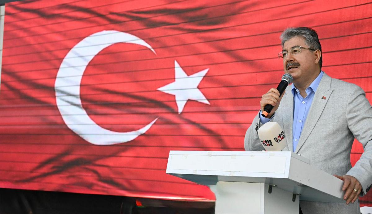 Böcekli Beldesinde Göktürk Düğün Salonu ve Prof. Dr. Mustafa Gerek Caddesinin Açılış Töreni Vali Yılmaz ve Protokol Mensuplarının Katılımıyla Yapıldı