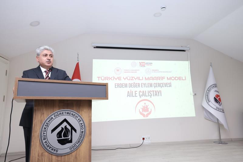Vali Doğan Türkiye Yüzyılı Maarif Modeli Erdem Değer Eylem Çerçevesi Aile Çalıştayı'nın Kapanış Programına Katıldı