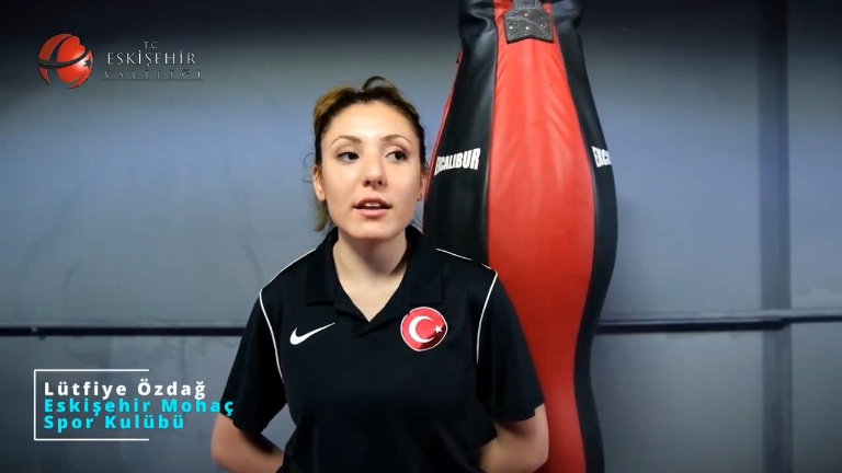 "Zihniniz engel olmadığı sürece siz her engeli aşabilirsiniz. Kesinlikle!"