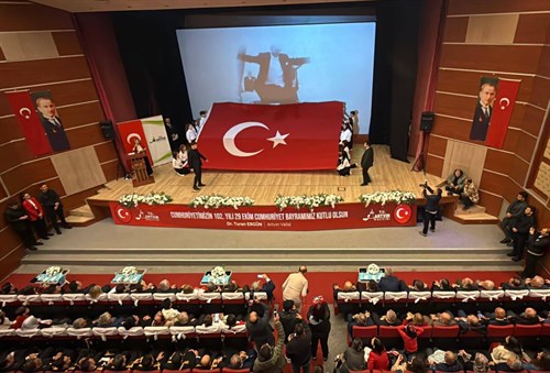 Cumhuriyetimizin 102. Yılı Düzenlenen Etkinliklerle Kutlandı