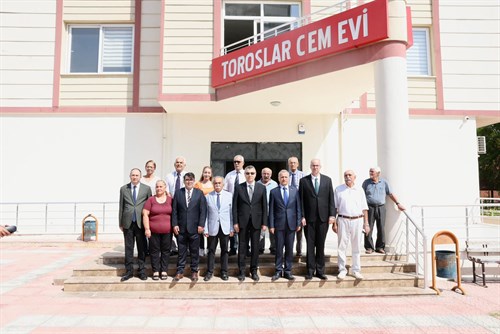 VALİMİZ SAYIN ATİLLA TOROS, ALEVİ KÜLTÜR DERNEĞİ TOROSLAR CEMEVİ'Nİ ZİYARET ETTİ