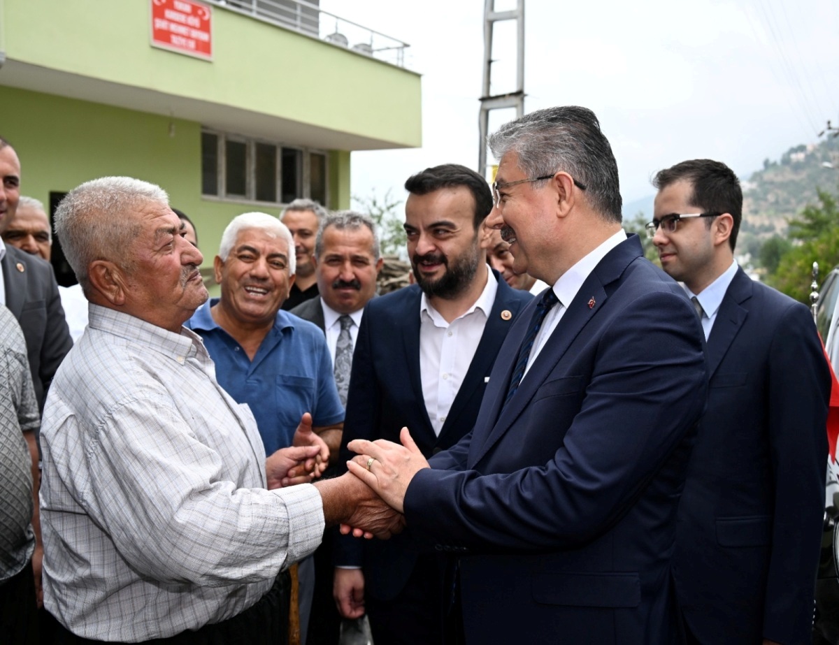 Vali Yılmaz, Yapımı Tamamlanan Aşağıkarderesi-Yukarıkarderesi Köyleri Grup Yolunda İncelemelerde Bulundu