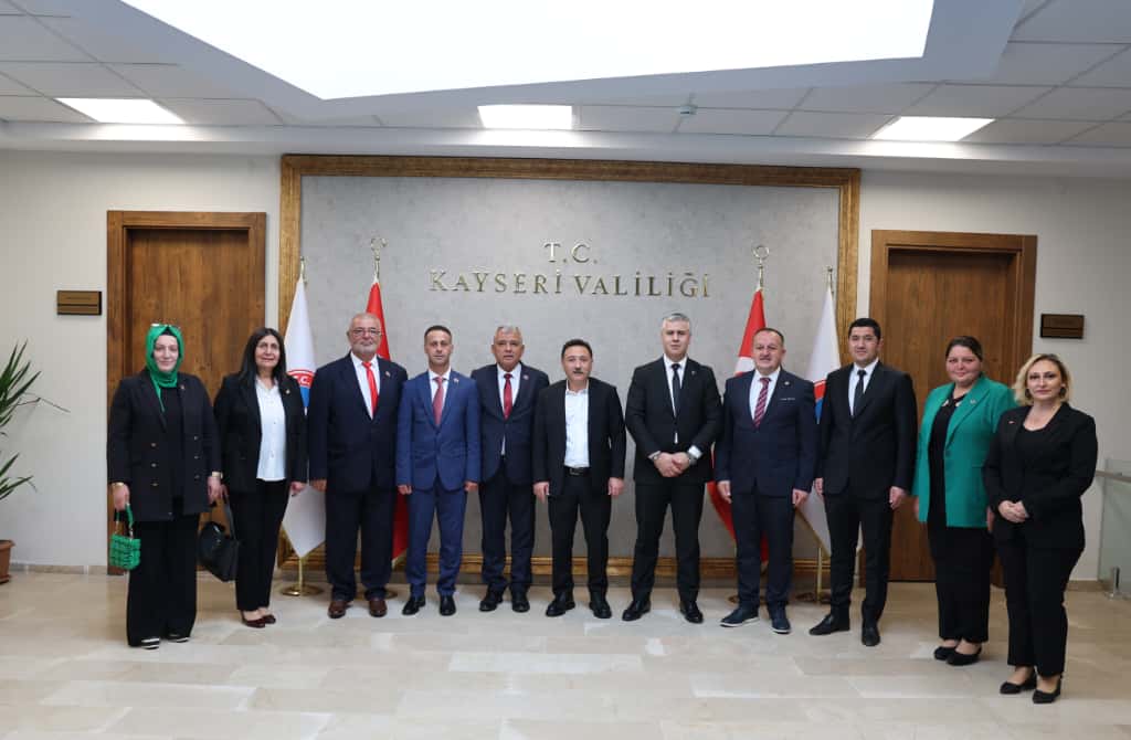 Vali Çiçek, Muhtarları Kabul Etti