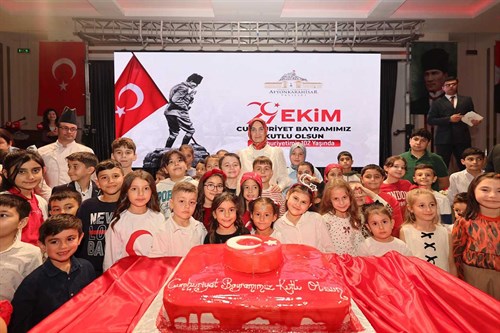 29 Ekim Kabul Töreni Coşkuyla Gerçekleştirildi