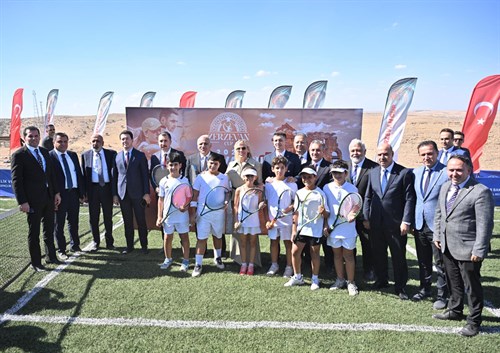 Tarih ve Tenis Buluştu: “Birinci Zerzevan Cup” Lansmanı Roma Garnizonunda Yapıldı